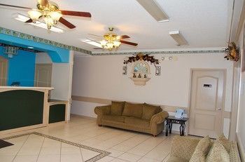 Texas Inn And Suites Citycenter At Utrgv 爱丁堡 外观 照片