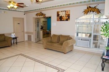 Texas Inn And Suites Citycenter At Utrgv 爱丁堡 外观 照片
